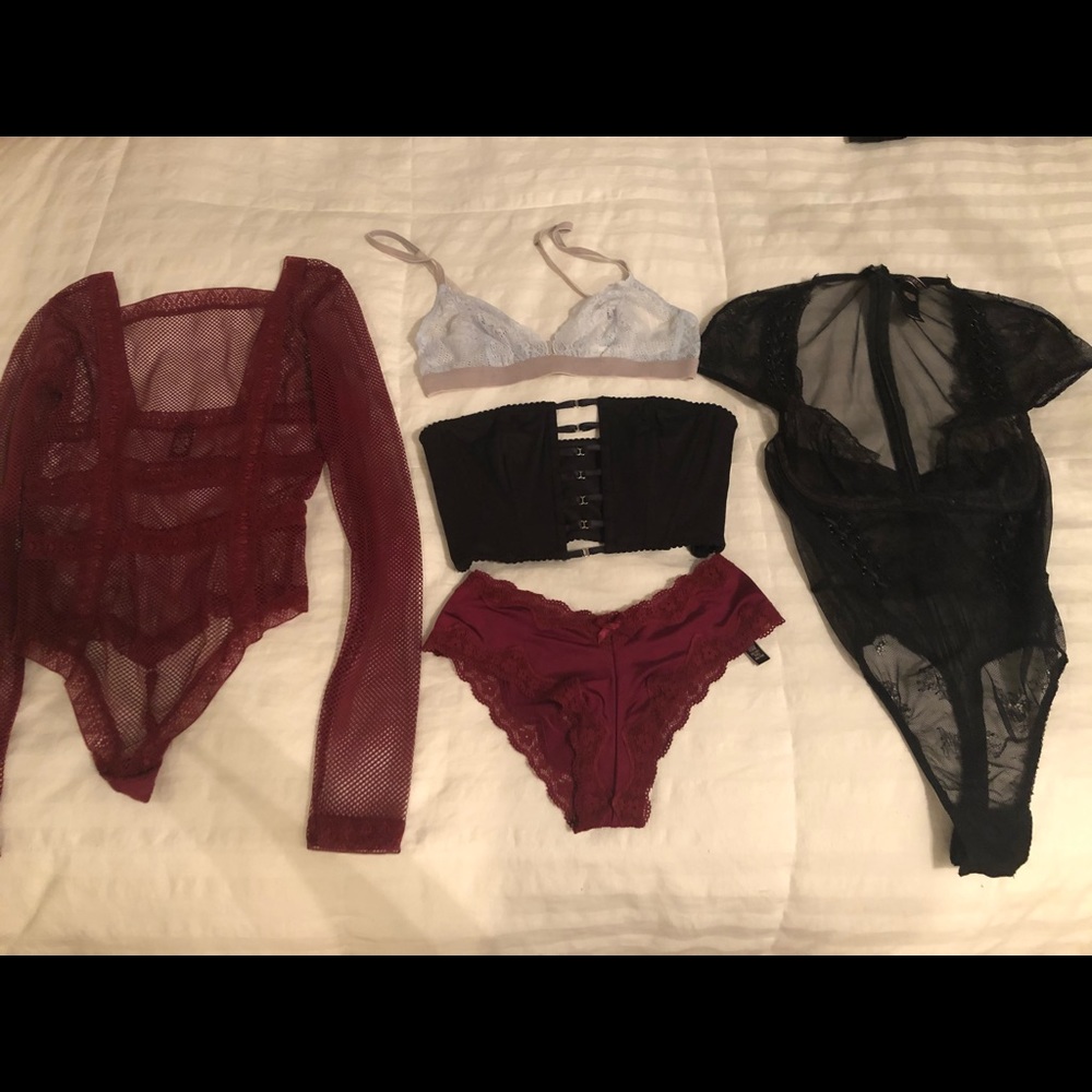 Victoria’s Secret XS bundle